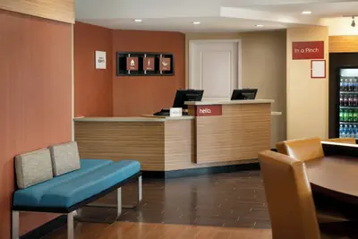 Photo 4 - TownePlace Suites by Marriott Fresno Clovis
