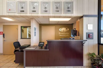 Photo 3 - Econo Lodge Grand Junction North