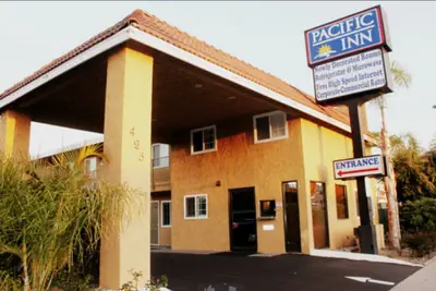 Photo 2 - Pacific Inn Anaheim