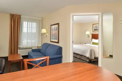 Photo 4 - Candlewood Suites Chambersburg by IHG