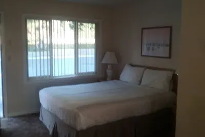 Photo 4 - Bay Bridge Motel