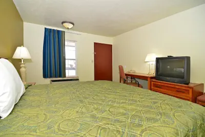 Photo 5 - Americas Best Value Inn Pauls Valley