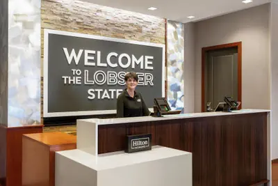 Photo 5 - Hampton Inn Portland Downtown - Waterfront