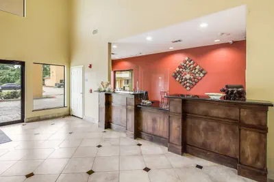 Photo 5 - Americas Best Value Inn & Suites Tomball