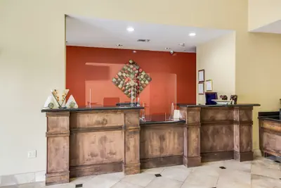 Photo 4 - Americas Best Value Inn & Suites Tomball