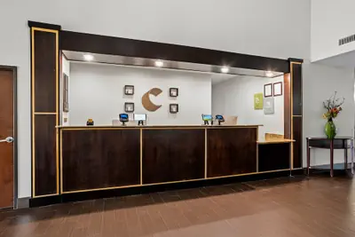 Photo 4 - Comfort Inn & Suites Scott-West Lafayette
