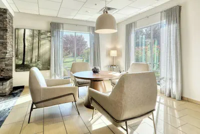 Photo 3 - Fairfield Inn & Suites by Marriott Harrisburg West