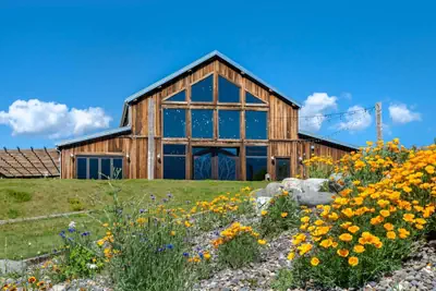Photo 2 - Yellowstone Valley Lodge, an Ascend Collection Hotel