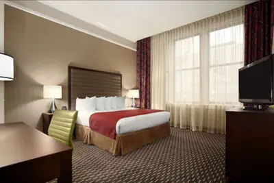 Photo 5 - Embassy Suites by Hilton St. Louis Downtown