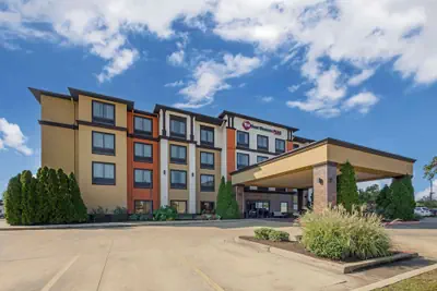 Photo 2 - Best Western Plus Tupelo Inn & Suites
