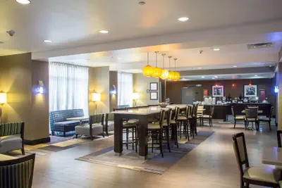 Photo 5 - Hampton Inn Oxford/Conference Center