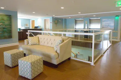 Photo 4 - Crystal Beach Hotel