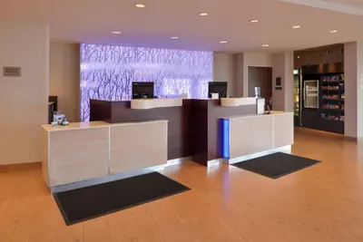 Photo 4 - Fairfield Inn & Suites Cedar Rapids