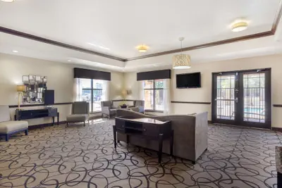 Photo 3 - Best Western Plus Classic Inn & Suites