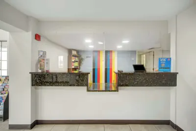 Photo 4 - Motel 6 San Antonio, TX – I-35 North Corridor