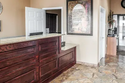 Photo 3 - Suburban Studios Alamogordo