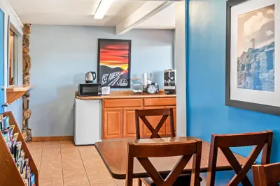 Photo 3 - Travelodge by Wyndham Las Vegas NM