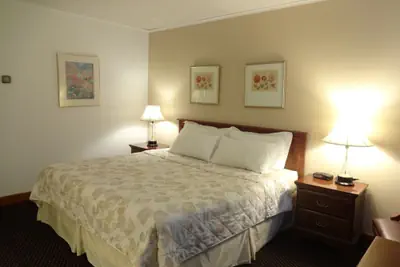 Photo 5 - Gorham Motor Inn