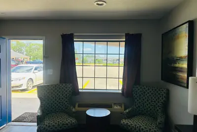 Photo 5 - The Executive Inn & Suites