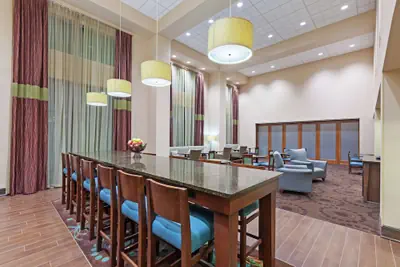Photo 3 - Hampton Inn & Suites Shreveport/Bossier City Airline Drive