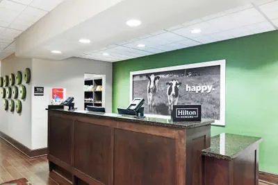 Photo 5 - Hampton Inn & Suites Shreveport/Bossier City Airline Drive