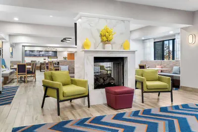 Photo 4 - Hampton Inn Detroit/Auburn Hills-North