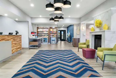 Photo 3 - Hampton Inn Detroit/Auburn Hills-North