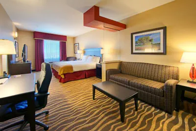 Photo 3 - Holiday Inn Express & Suites Cotulla by IHG