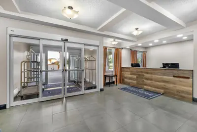 Photo 4 - Country Inn & Suites by Radisson, Port Orange-Daytona, FL