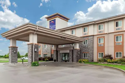 Photo 2 - Sleep Inn & Suites Grand Forks Near Alerus Center