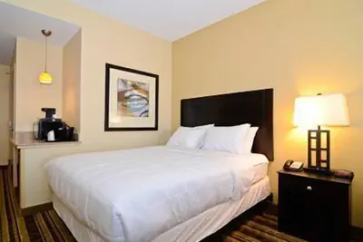 Photo 3 - Hampton Inn Oak Grove Fort Campbell