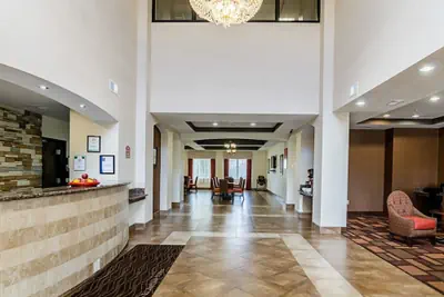 Photo 3 - Comfort Inn & Suites Lawrence - University Area