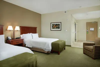 Photo 5 - Hampton Inn & Suites Salem, OR