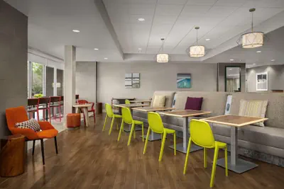 Photo 4 - Home2 Suites by Hilton Jacksonville, NC