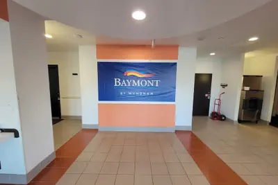 Photo 2 - Baymont by Wyndham Williston