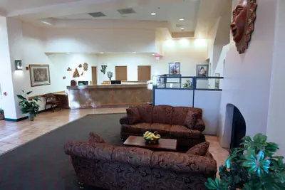 Photo 2 - Gateway Studio Suites