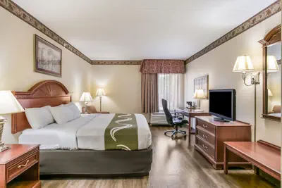 Photo 4 - Quality Inn & Suites Bel Air I-95 Exit 77A