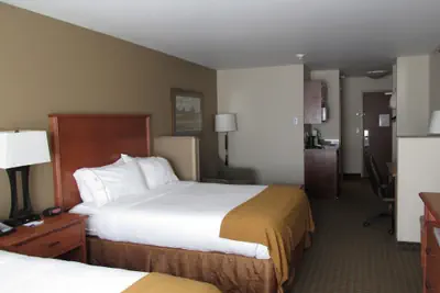 Photo 3 - Holiday Inn Express and Suites Sioux Falls SW by IHG