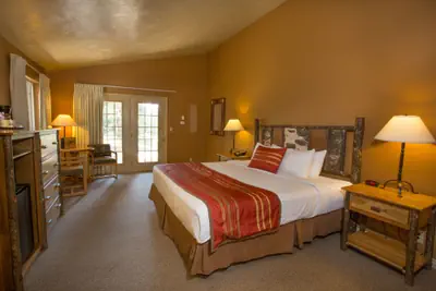 Photo 5 - Headwaters Lodge & Cabins at Flagg Ranch
