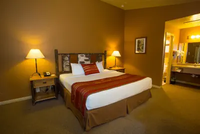 Photo 4 - Headwaters Lodge & Cabins at Flagg Ranch