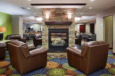 Photo 3 - Holiday Inn Express & Suites Rochester – Mayo Clinic Area by IHG