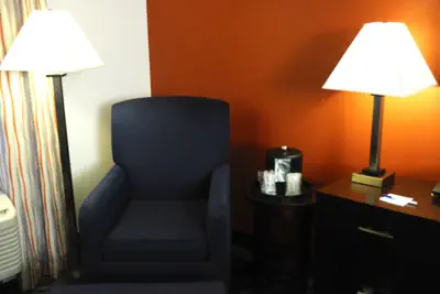 Photo 3 - Holiday Inn Express & Suites Greenfield by IHG