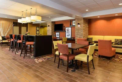 Photo 5 - Hampton Inn Clinton, IA