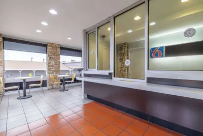Photo 4 - Motel 6 Boerne, TX