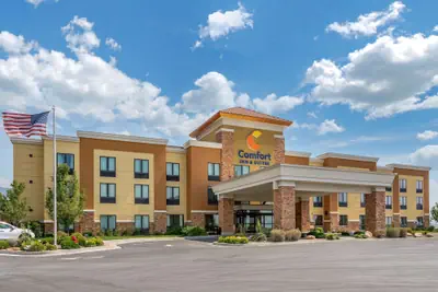 Photo 2 - Comfort Inn & Suites Tooele - Salt Lake City