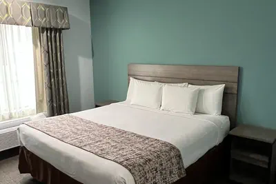 Photo 4 - Americas Best Value Inn Sulphur
