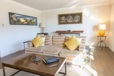 Photo 4 - Cambria Landing Inn & Suites