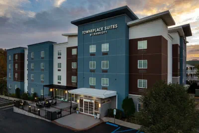 Photo 2 - TownePlace Suites by Marriott Birmingham South