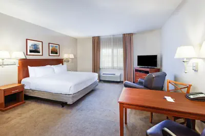 Photo 4 - Candlewood Suites El Paso North by IHG