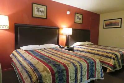 Photo 5 - Travel Inn Motel
